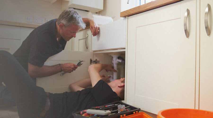 Professional burst pipe repair services in Thornton, IA